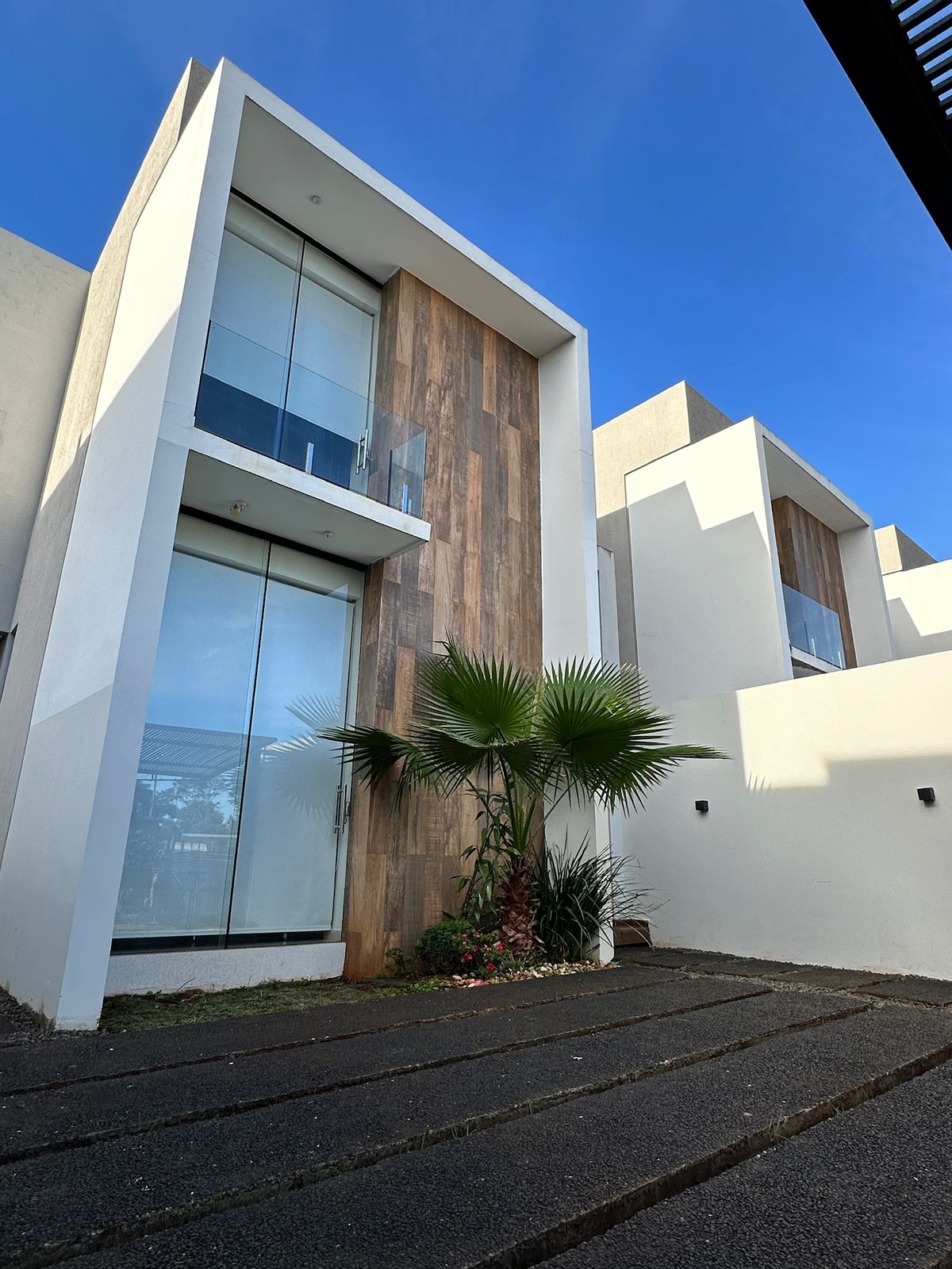 Dúplex en venta en Barrio Santa María, Encarnación, Paraguay - Foto 2